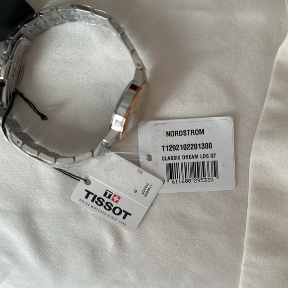TISSOT SWISS WATCH main image 5